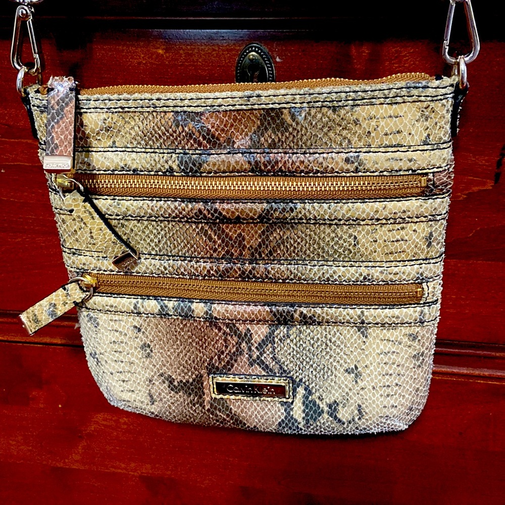Calvin Klein purse, excellent condition